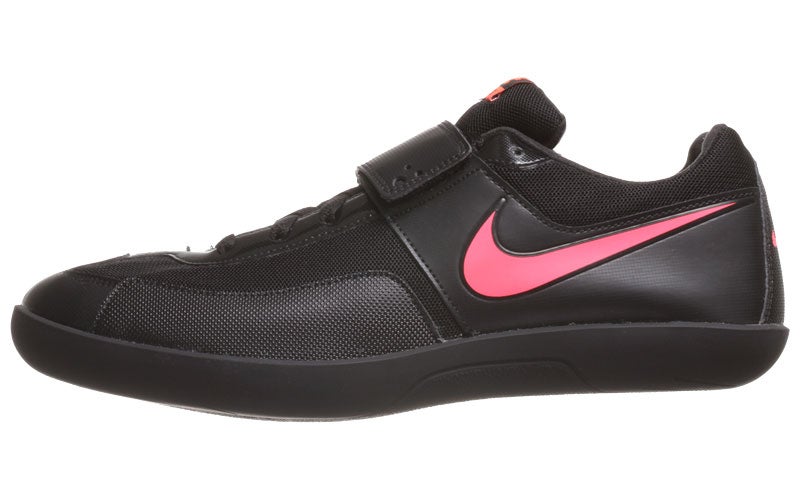 black nike throwing shoes