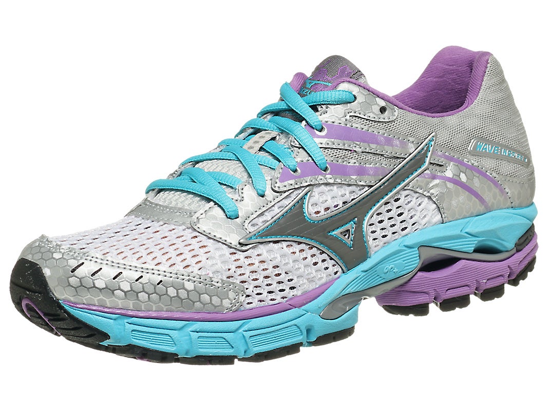 wave inspire 9 women's