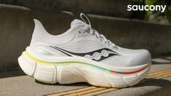 Saucony Paramount Max: Comfort, style & performance.