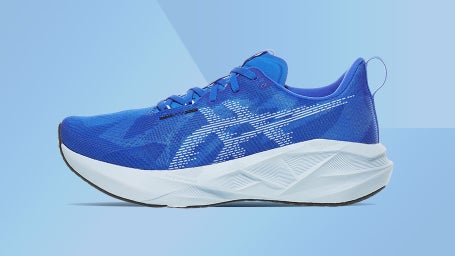 ASICS Novablast 5