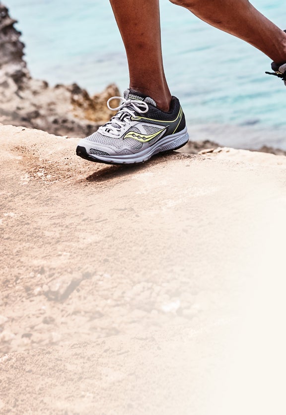 Men's Running Shoes