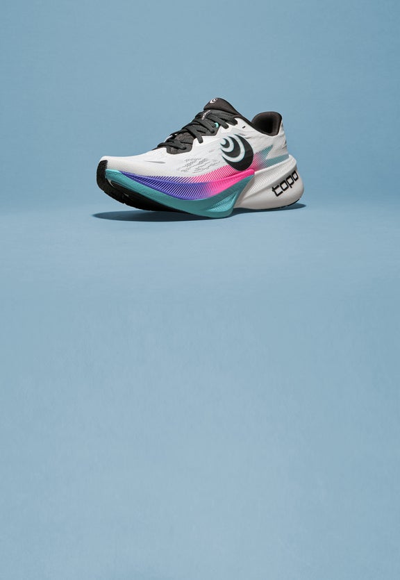 Topo Athletic <br>Specter 3