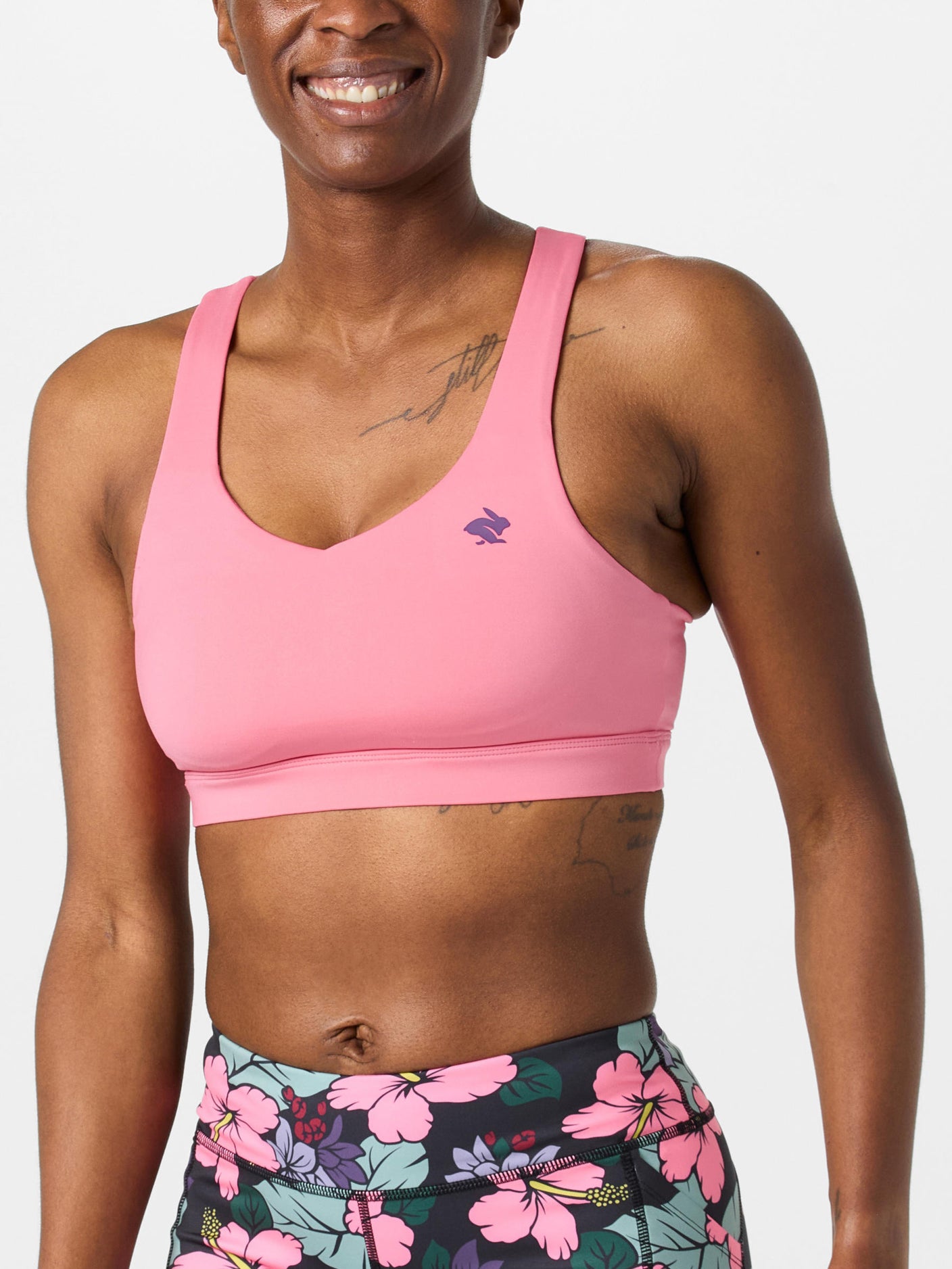 Front view of a model wearing rabbit Pocket Sports Bra