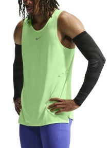 Nike Men's Aero-FIT Stride Singlet