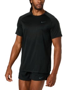 Nike Men's Dri-FIT Stride Winterized Short Sleeve Top
