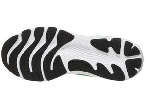Green women's ASICS Cumulus 24 outsole