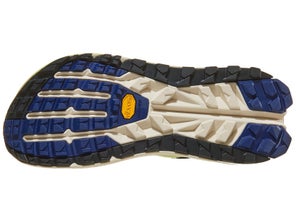 Altra Olympus 6 review - full outsole shot from directly below