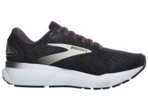 Brooks Ghost 16 right medial side view of right shoe.