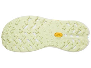 Brooks Cascadia Elite shoe, outsole view
