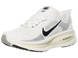 Nike Vomero 18 left medial side view
