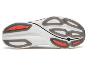 Saucony Endorphin Azura Review right shoe outsole