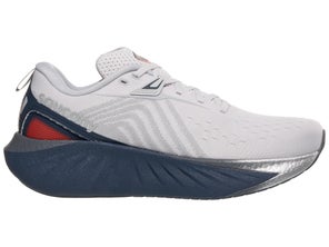 Saucony Triumph 22 Review Left Medial Side View