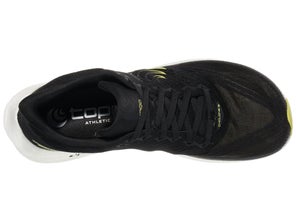 Overhead view of the Topo Athletic Cyclone 3 Shoe