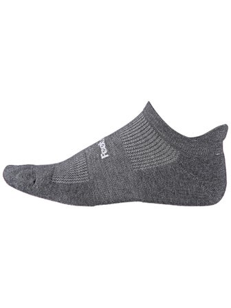 Feetures High Performance Cushion No Show Tab Socks