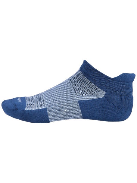 Feetures High Performance Max Cushion Tab Socks