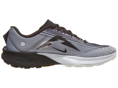 Nike Kiger 10 Men display picture 1