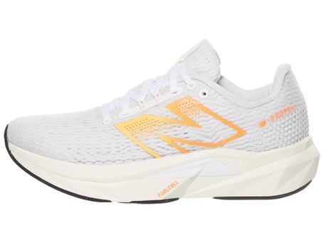 New Balance FuelCell Propel v5\Womens Shoes\White/Blac