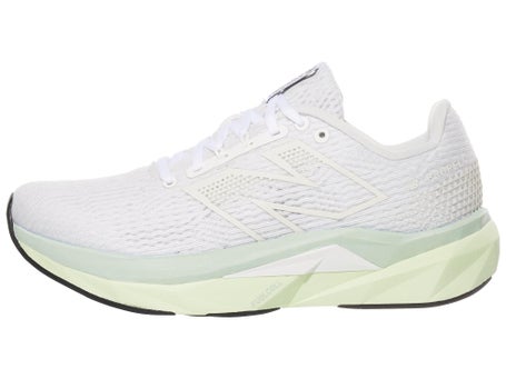 New Balance FuelCell Propel v5\Womens Shoes\White/Melo