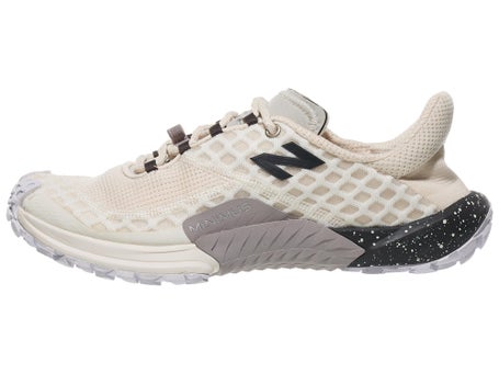 New Balance Minimus Trail\Womens Shoes\Sea Salt/Taro
