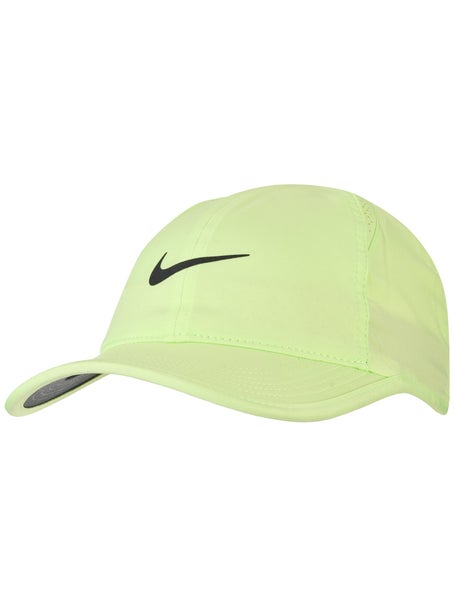 Nike Dri-FIT Club Unstructured Featherlight Cap