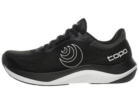 Topo Athletic Ultrafly 6\Mens Shoes\Black/White