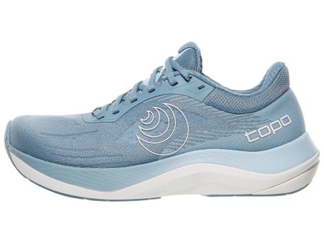 Topo Athletic Ultrafly 6\Womens Shoes\Blue/White