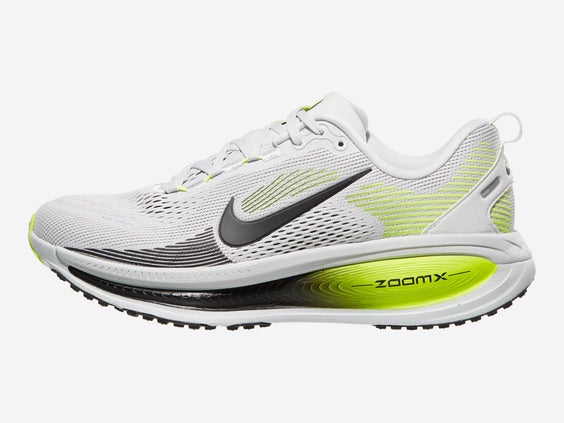 Nike Vomero 18 in Photon Dust/Black Volt