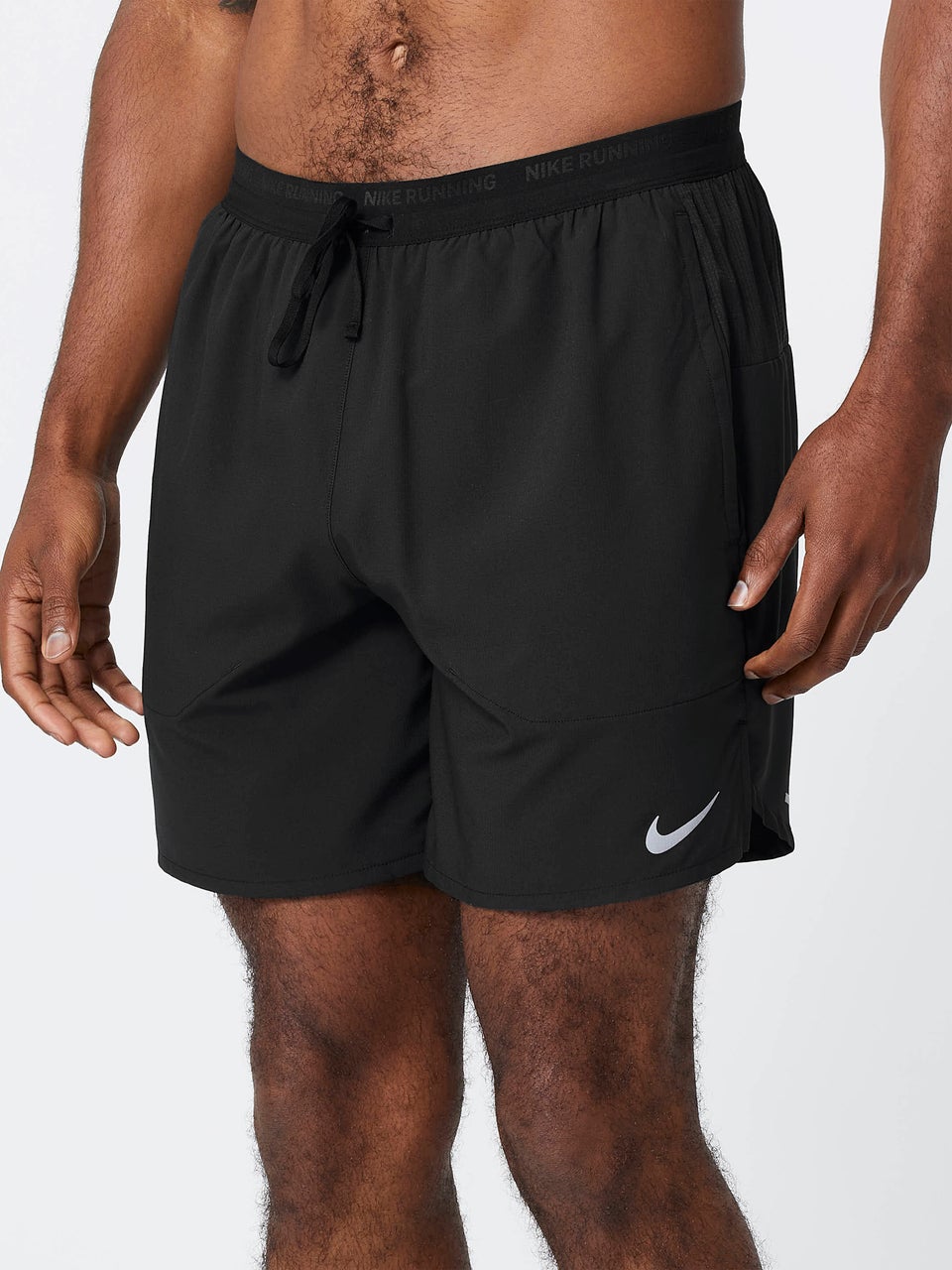 Nike Men's Core DriFIT Stride 7" Short Running Warehouse