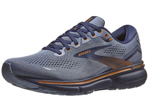 Brooks Shoe Review right angled view
