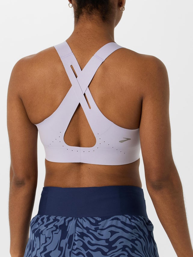 Back view of model wearing Brooks Crossback 2.0 running bra