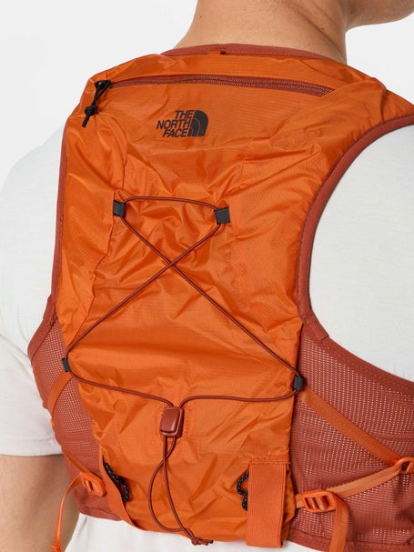 north face backpack vest The NF0A529A Everyday Insulated Vest, TNF Black / L Optimized for racing and designed in partnership with our athlete team The North Face Ridgewall Soft