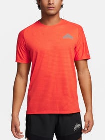 Nike Men's Spring Dri-FIT Solar Chase Short Sleeve