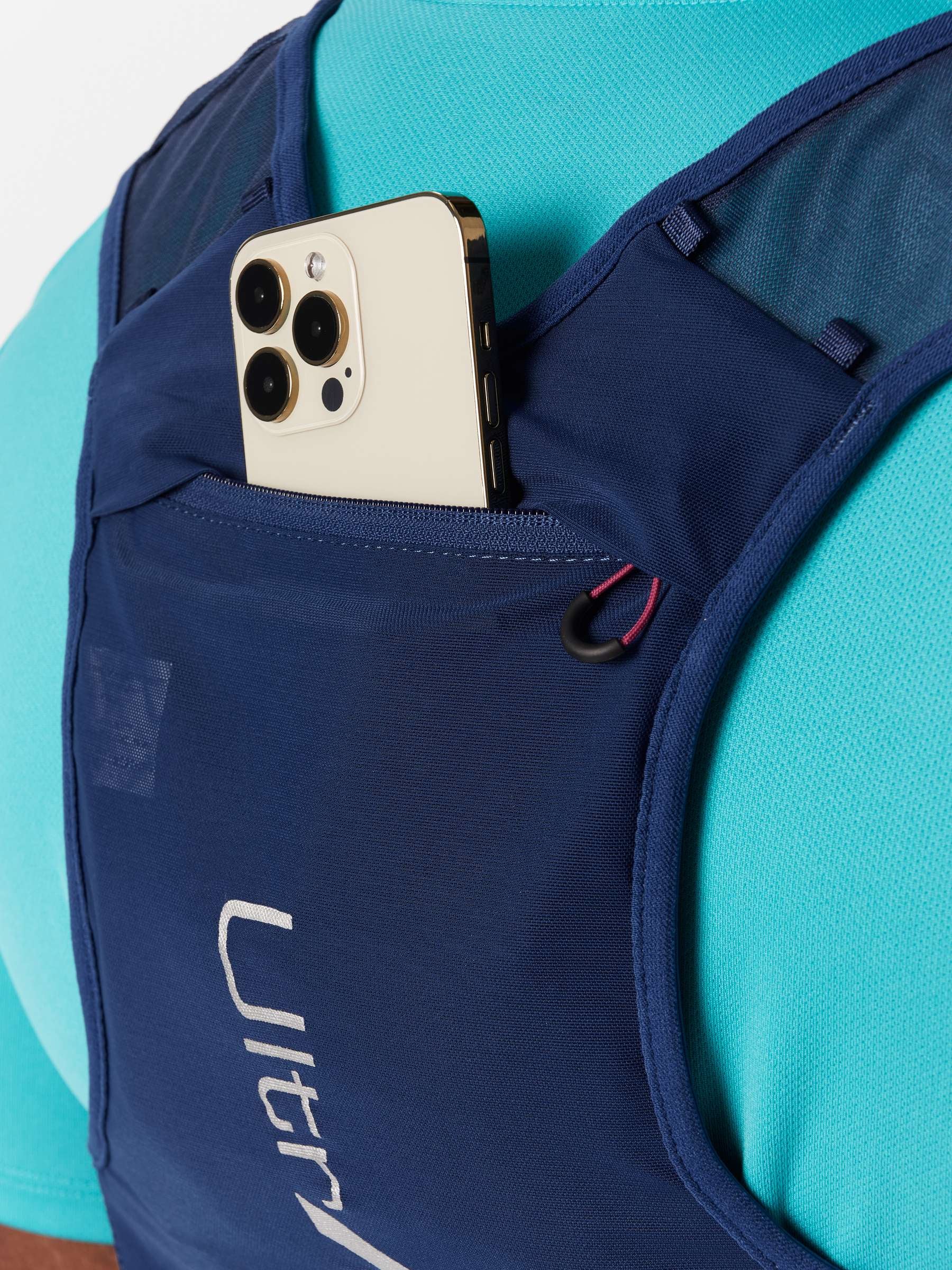 UltrAspire Alpha Hydration Vest
