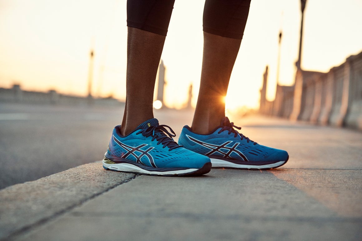different types of track shoes