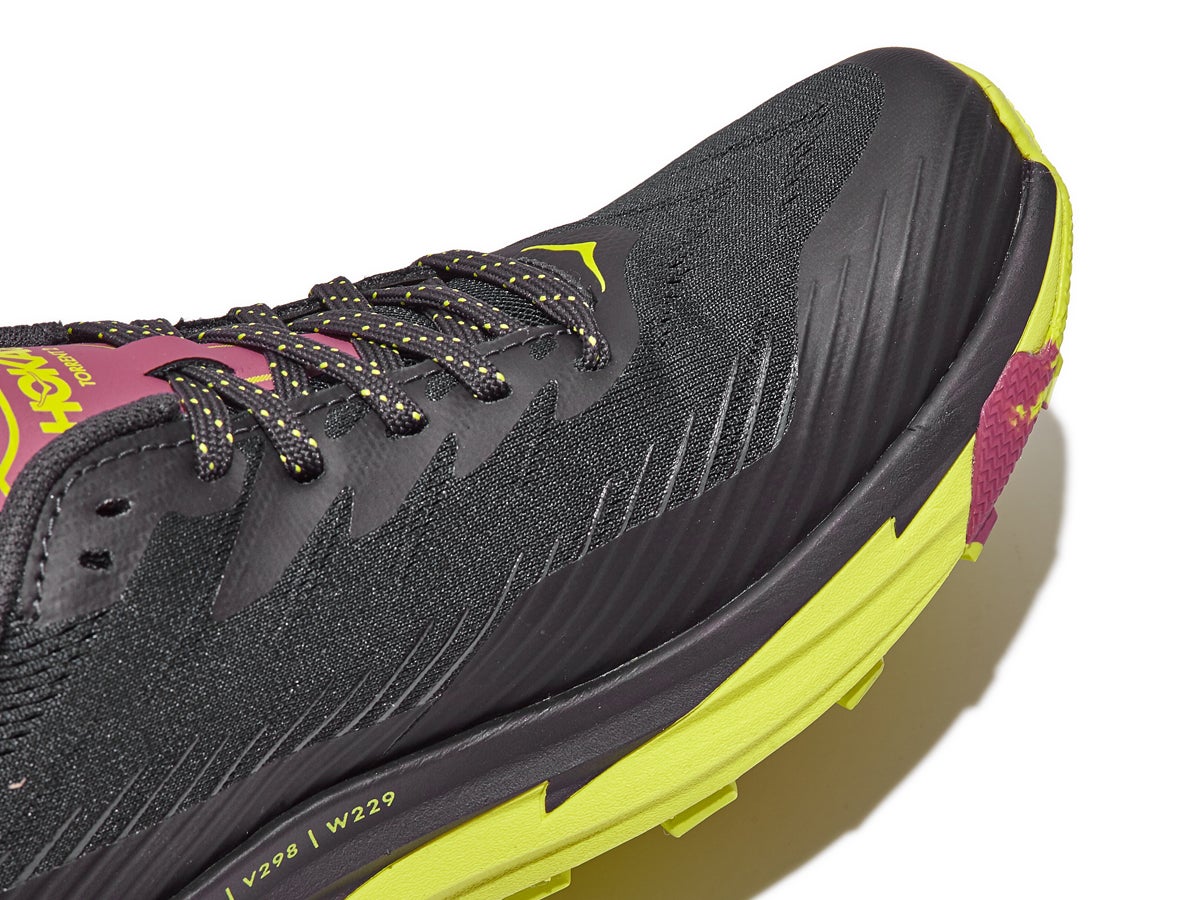 hoka one running warehouse