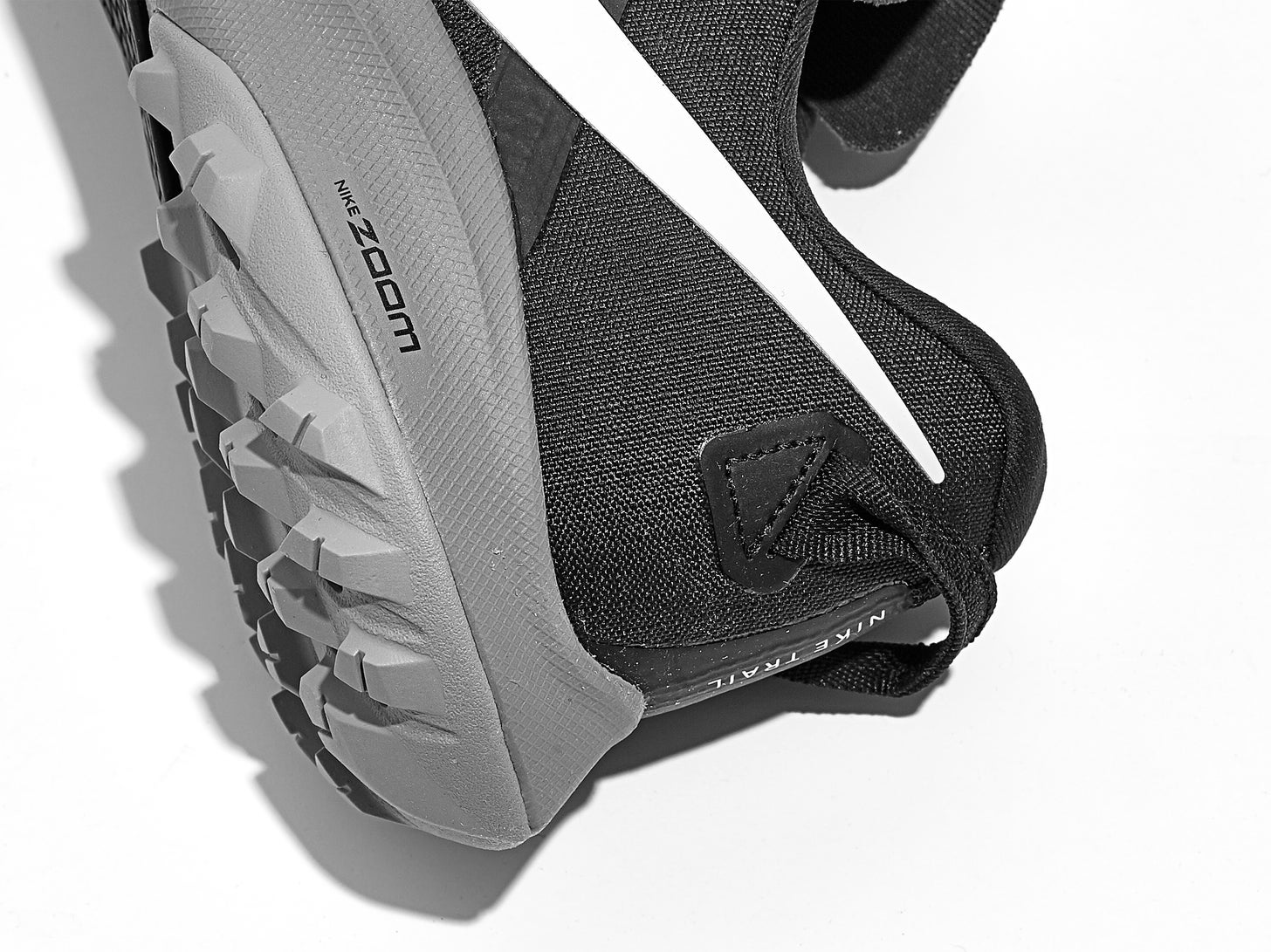 mens nike terra kiger 6