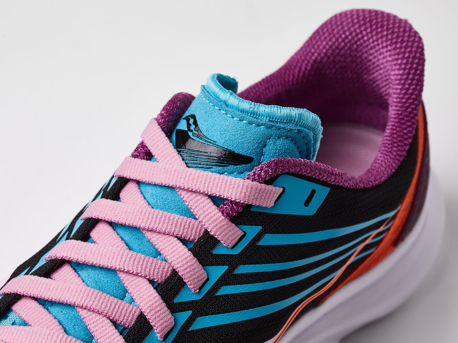 Saucony Kinvara 12 Shoe Review | Running Warehouse Australia