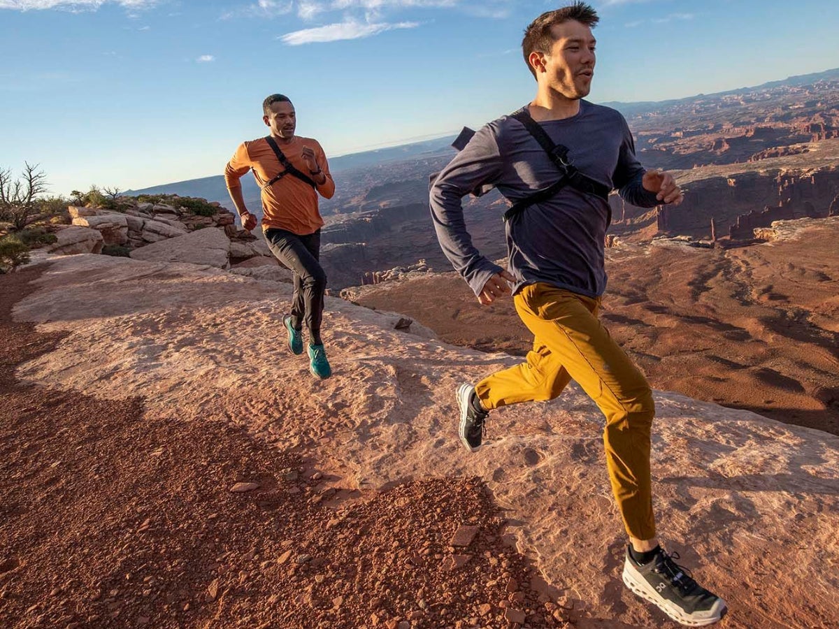 Best Men's Running Pants of 2022 Gear Guide Running Warehouse
