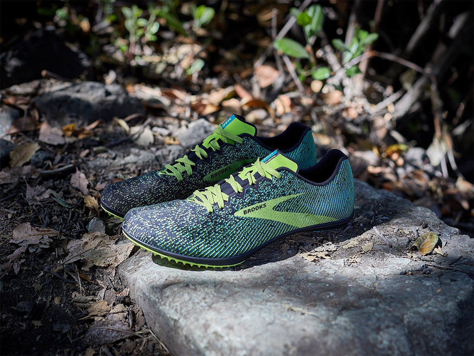 best xc running shoes