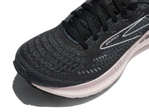 Brooks Glycerin GTS 19 shoe review lateral view toe box 
