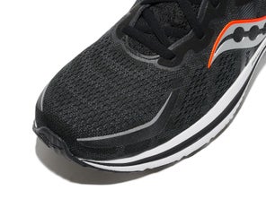Saucony Omni running shoe lateral view toe box 