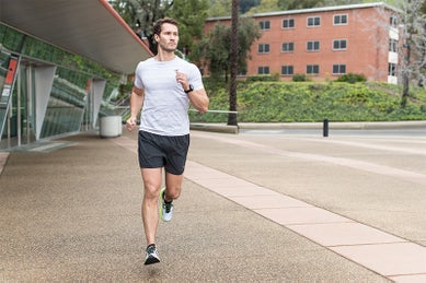 Shorts vs. Leggings For Running: Pick the Right One – Clifford Lenox