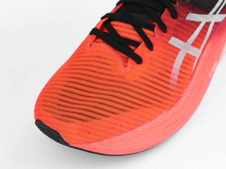 ASICS MetaSpeed Sky Review toe box view