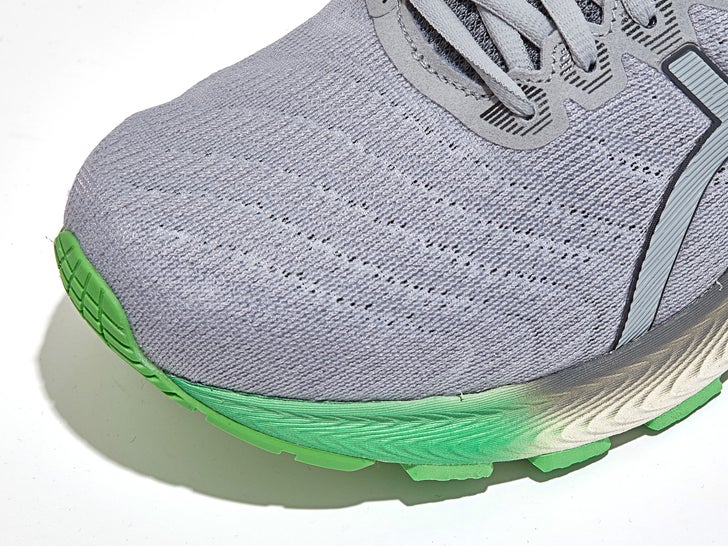 ASICS Nimbus Lite- forefoot view