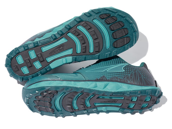 Altra Superior 4.5- pair of shoes