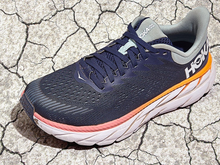 HOKA ONE ONE Clifton 7- upper view