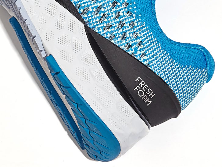 New Balance Fresh Foam 880 v10-heel view