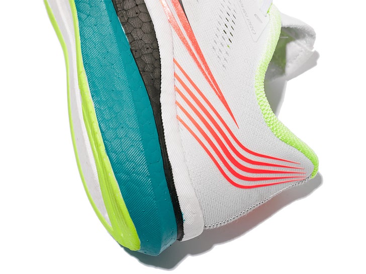 Saucony Endorphin Pro- heel view