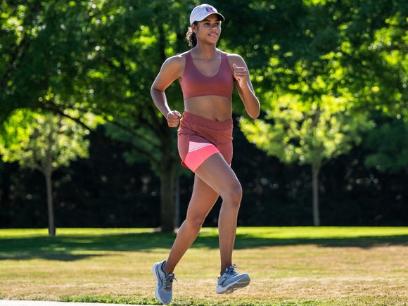 runner in the park wearing 2-in-1 shorts